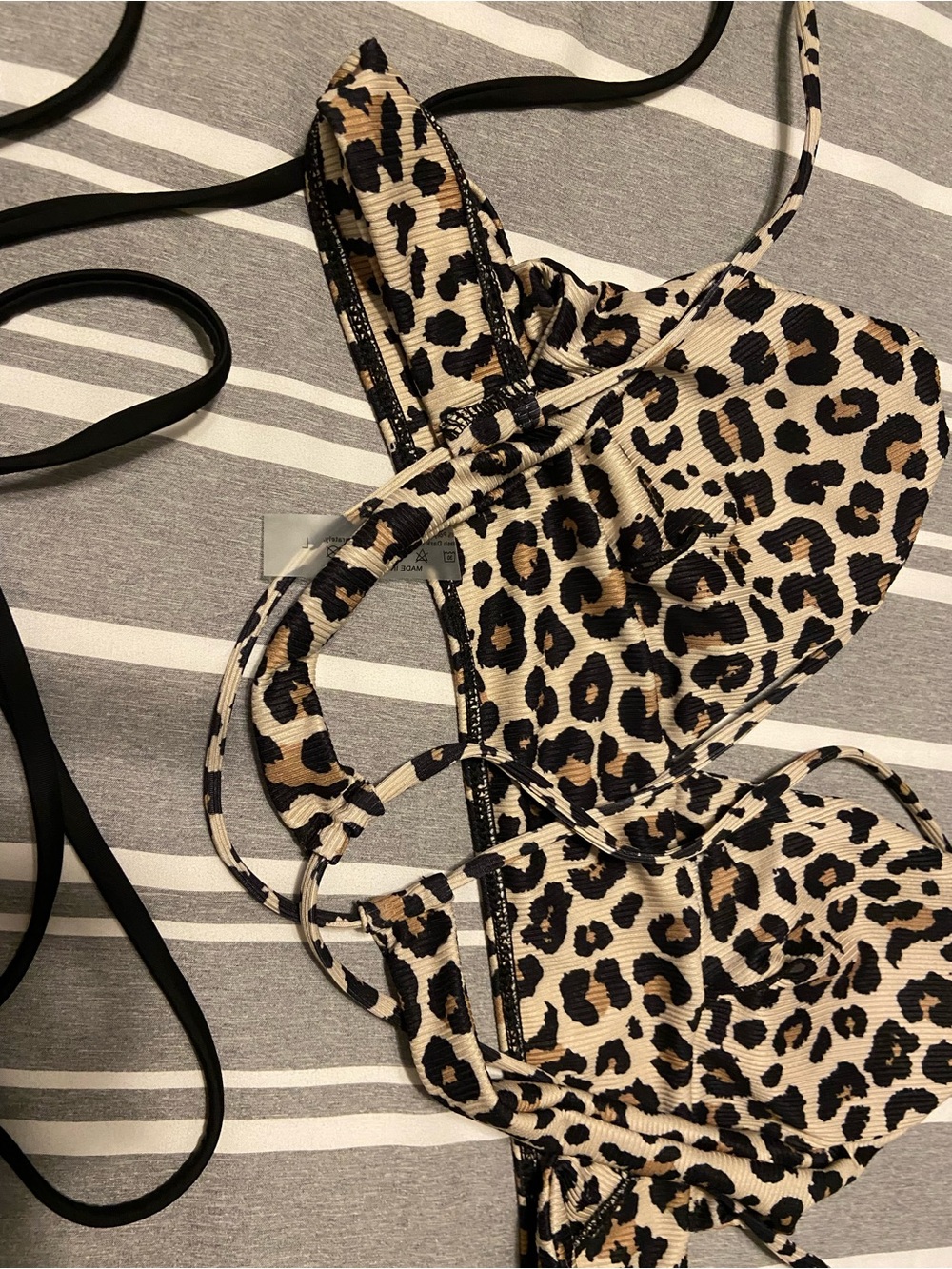 Source Unknown Women’s Multi-Pattern Swim Bikini Tops — Blue, Black, Tan, Green - Picture 7 of 10